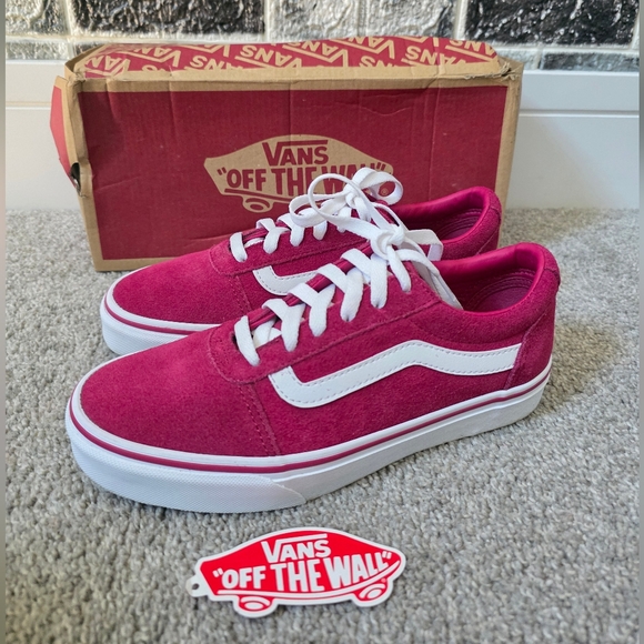 Vans Off The Wall Women's Burgundy Top Sneakers Size 7 - Picture 1 of 9